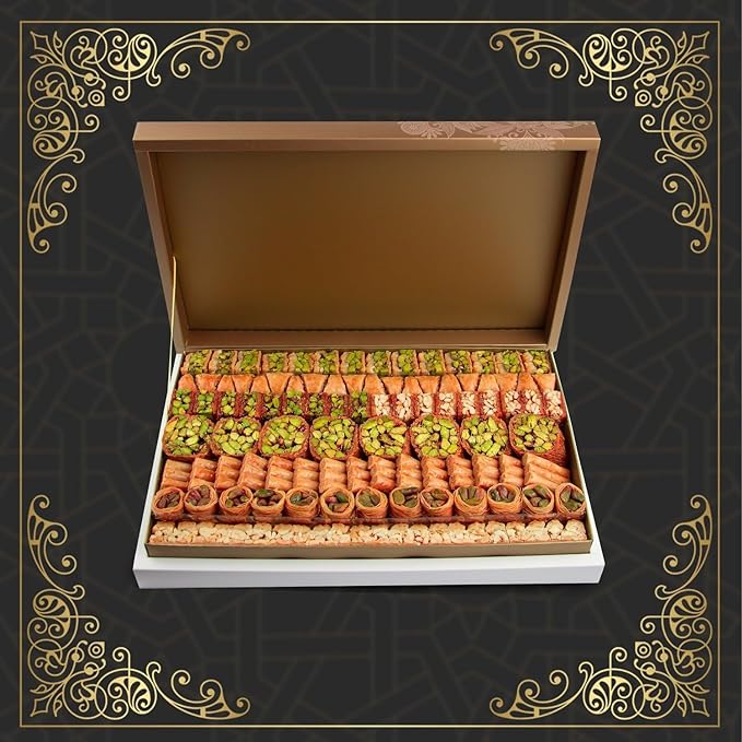 Zaitoune Deluxe Pistachio Mix Baklava- 1000g - 1kg Fresh Pistachio Mix Baklava Desserts -Luxury Mix