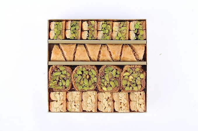 Zaitoune Deluxe Pistachio & Cashew Mix Baklava- 250g Mix Baklava